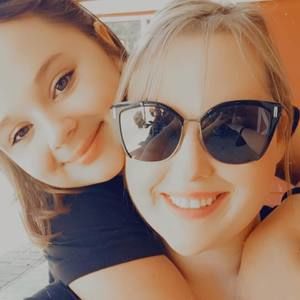 Meet your Posher, Megann